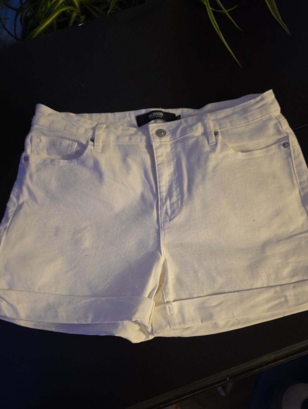 Hudson Jeans White Denim Cuffed Women’s Shorts